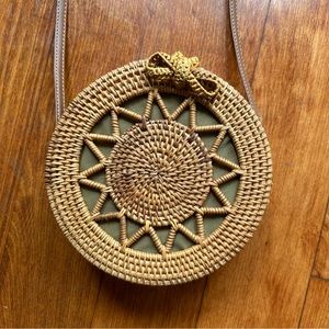 Rattan boxy purse